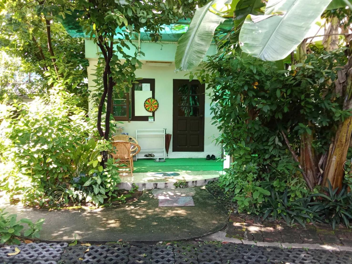 Young And Beautiful Banguecoque Exterior foto